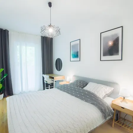 Boleslaviaapartments - Arte 5, Parking Free, Ev, Air Conditioning * Boleslawiec (Lower Silesia)
