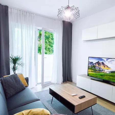 Boleslaviaapartments - Arte 5, Parking Free, Ev, Air Conditioning 볼레스와비에츠
